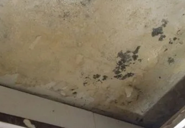 桂东阳台漏水维修公司分享下桂东卫生间渗水维修需要注意哪些问题。